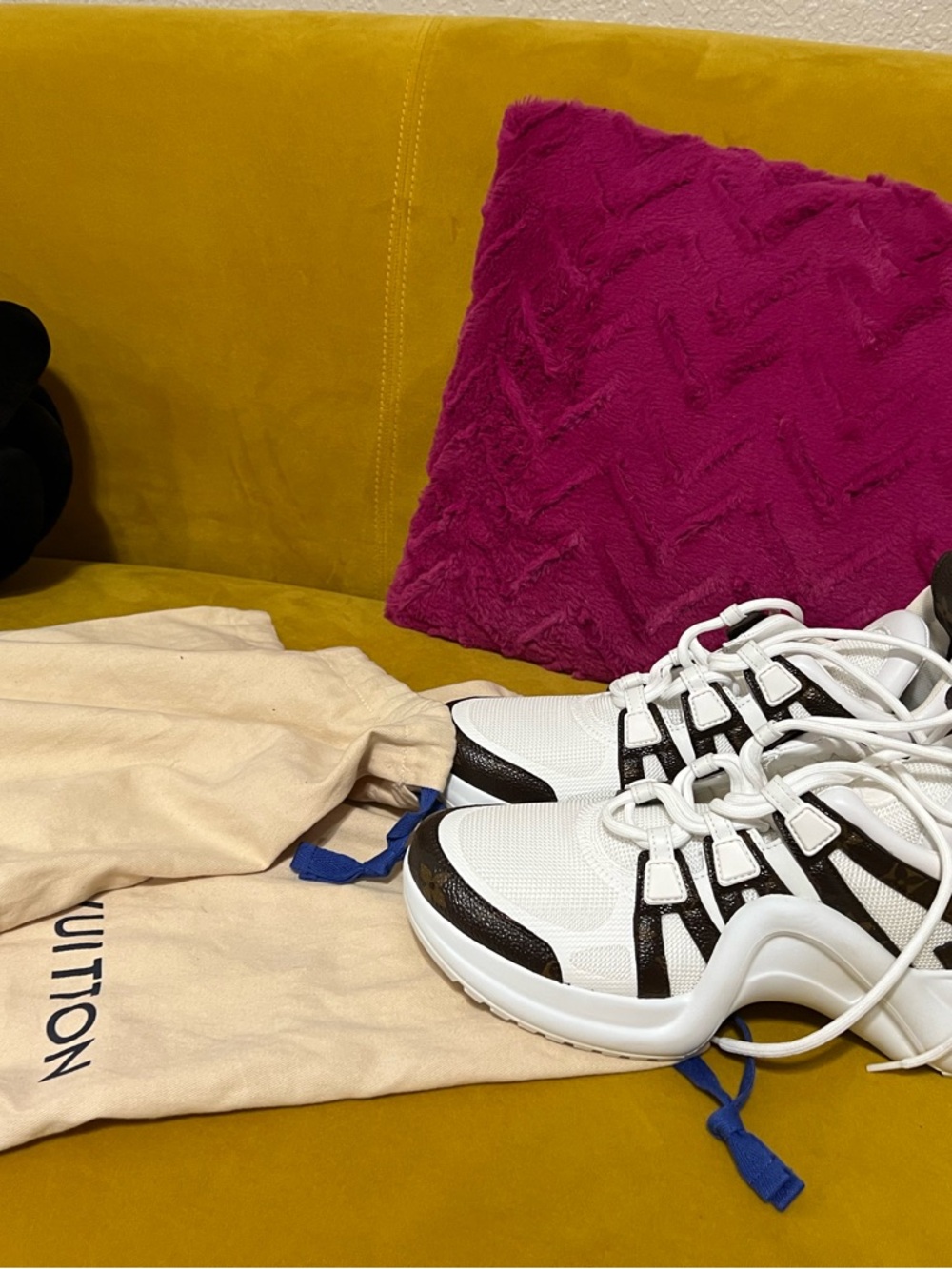 Louis Vuitton Lv Archlight Monogram Chunky Sneaker size 38.5 - Picture 3 of 16